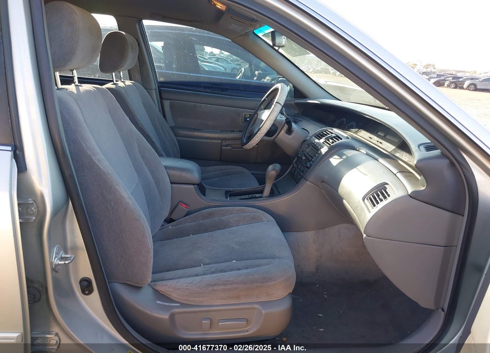 2000 TOYOTA AVALON VIN: 4T1BF28B8YU070693