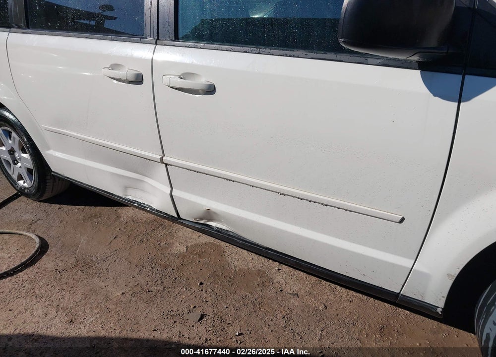 2009 DODGE GRAND CARAVAN VIN: 1D8HN44E69B500460