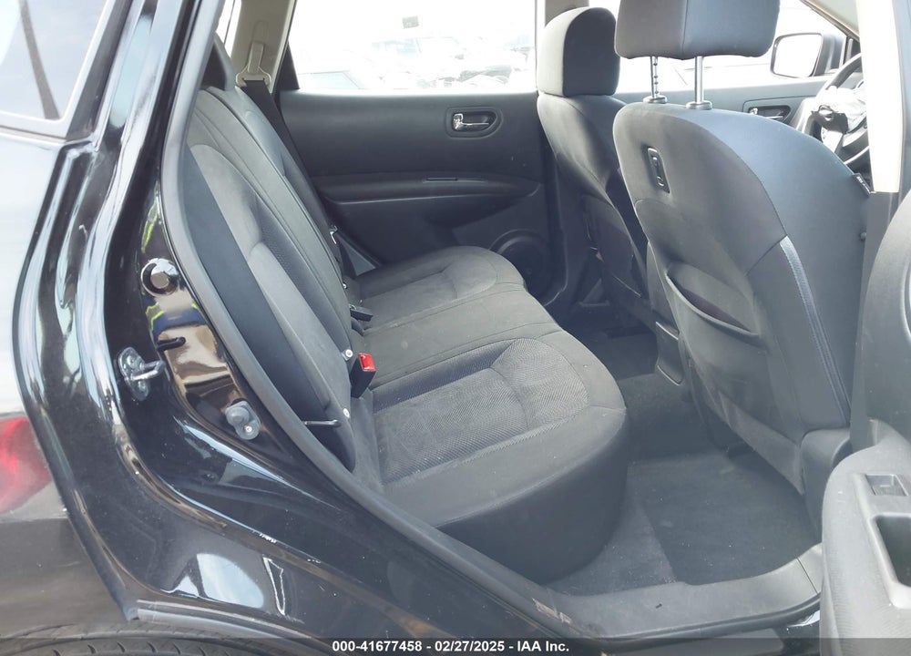 2014 NISSAN ROGUE SELECT S VIN: JN8AS5MT2EW621362