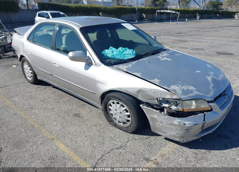 1999 HONDA ACCORD LX VIN: JHMCG6653XC004629