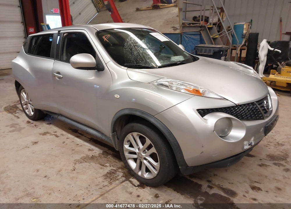 2011 NISSAN JUKE SV VIN: JN8AF5MV7BT013615