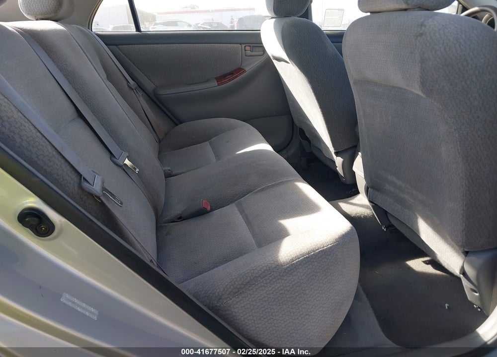 2004 TOYOTA COROLLA LE VIN: 1NXBR32E84Z331802