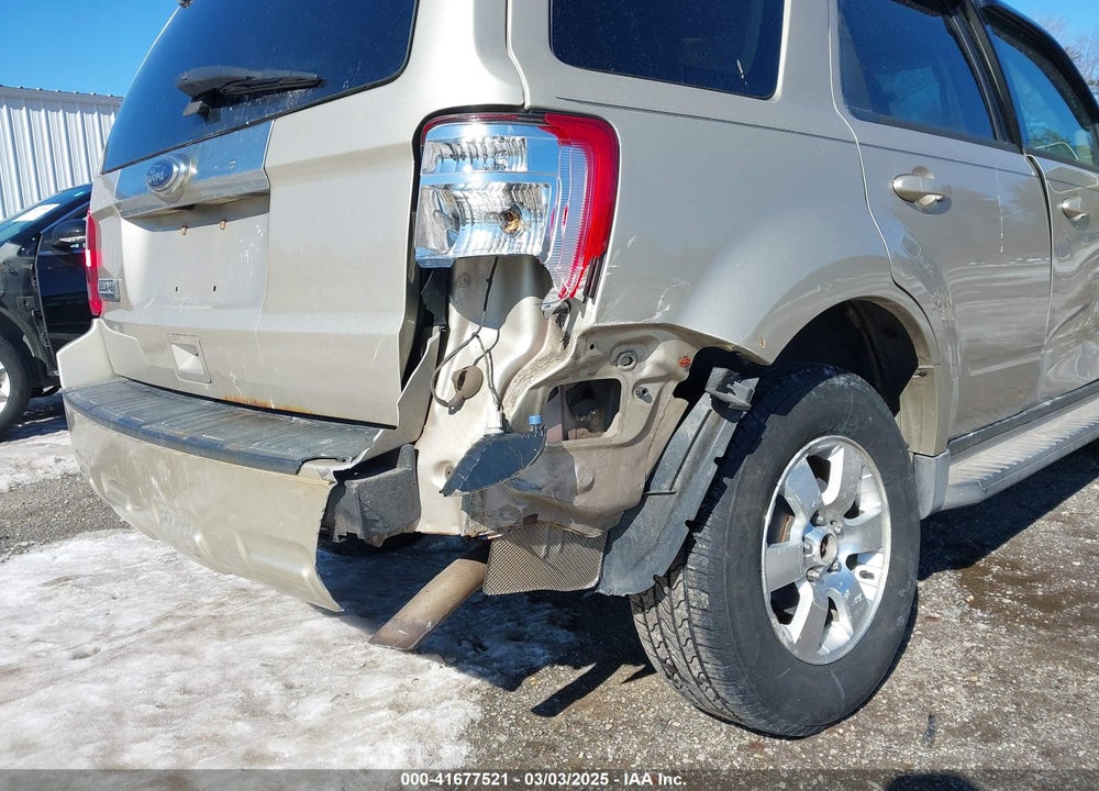 2010 FORD ESCAPE LIMITED VIN: 1FMCU9E75AKC70886