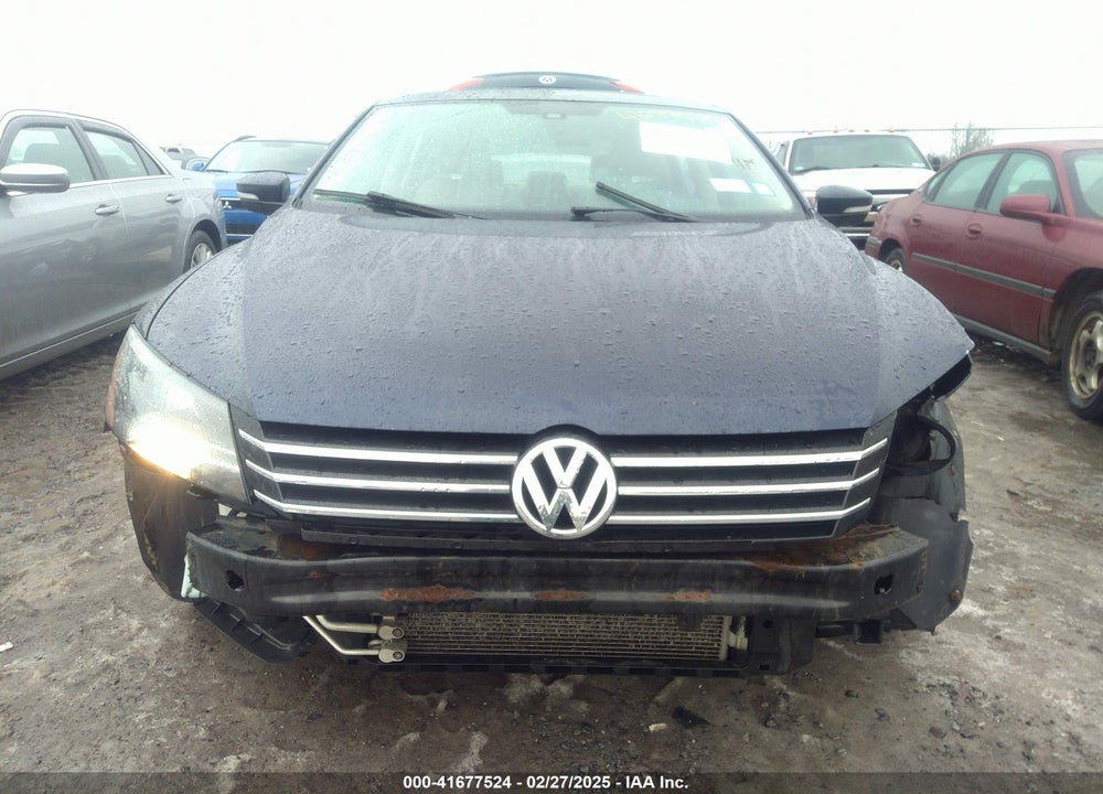 2013 VOLKSWAGEN PASSAT VIN: 1VWBP7A34DC122559