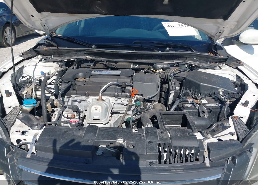 2014 HONDA ACCORD VIN: 1HGCR2F52EA165083