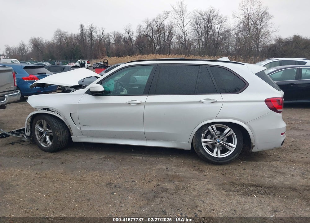 2016 BMW X5 VIN: 5UXKR0C56G0P26489