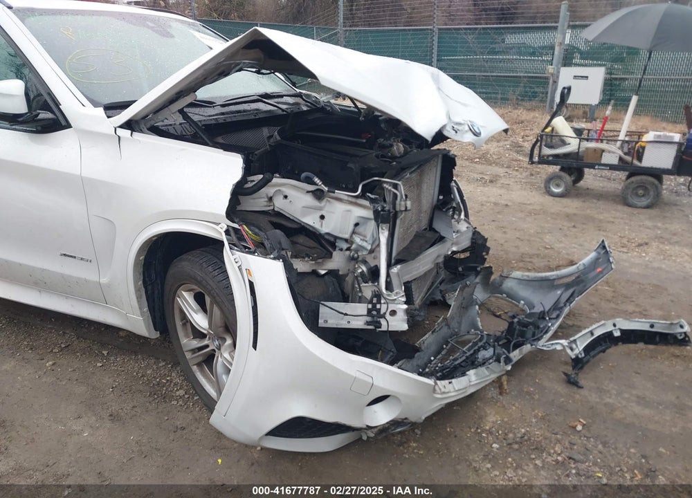 2016 BMW X5 VIN: 5UXKR0C56G0P26489