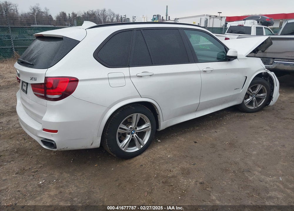 2016 BMW X5 VIN: 5UXKR0C56G0P26489