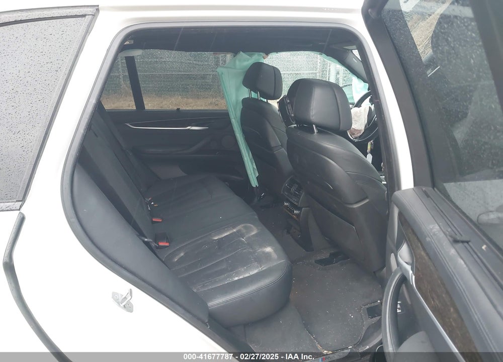 2016 BMW X5 VIN: 5UXKR0C56G0P26489