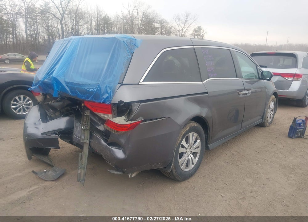 2015 HONDA ODYSSEY VIN: 5FNRL5H63FB105081