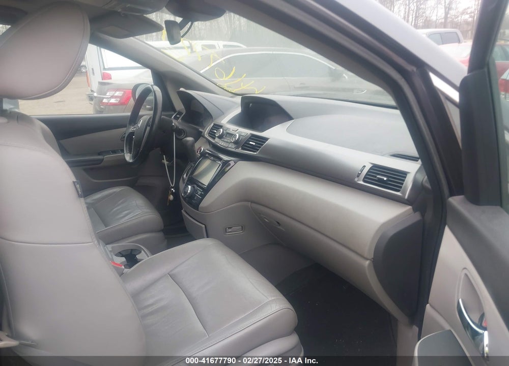 2015 HONDA ODYSSEY VIN: 5FNRL5H63FB105081