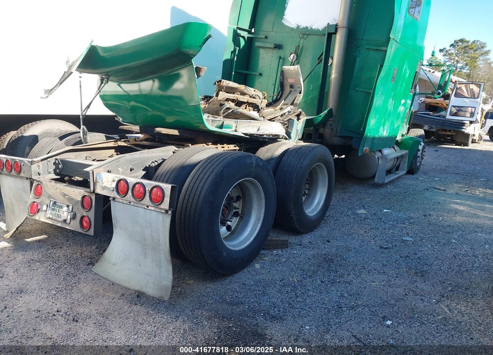 1997 FREIGHTLINER FLD VIN: 2FUYDSEB7VA772674