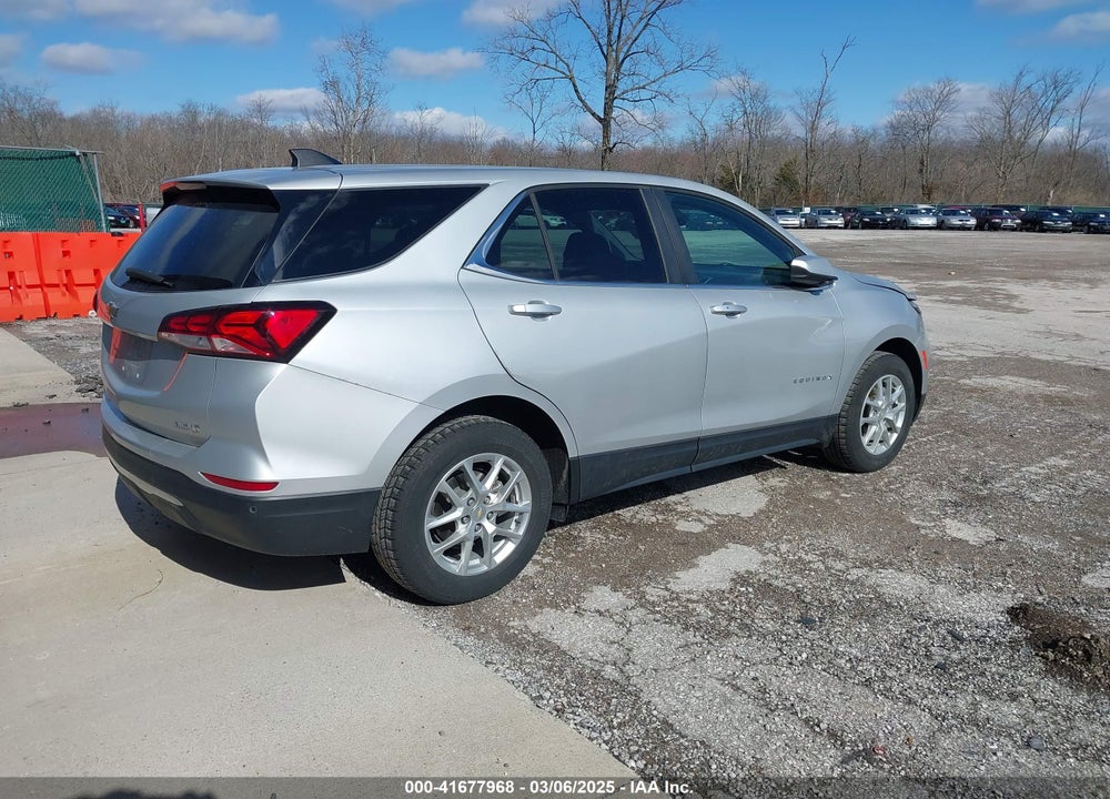 2022 CHEVROLET EQUINOX VIN: 2GNAXTEV0N6135510