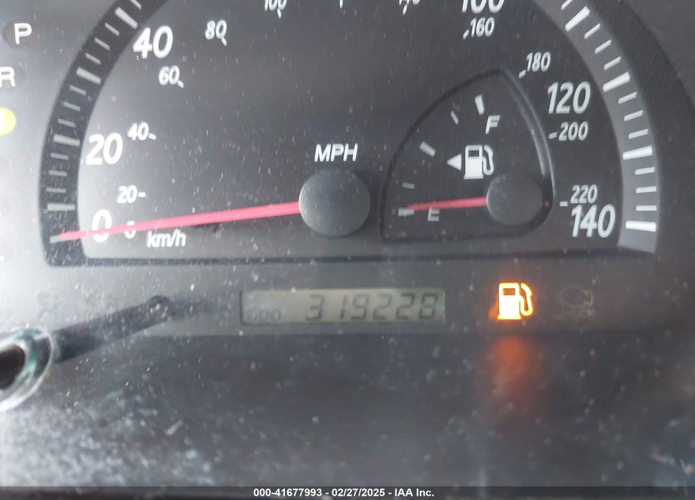 2003 TOYOTA CAMRY LE VIN: 4T1BE32K83U130112