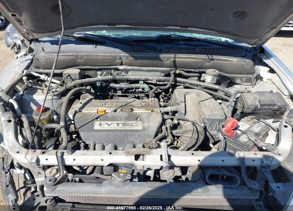 2004 HONDA CR-V LX VIN: JHLRD68534C009121