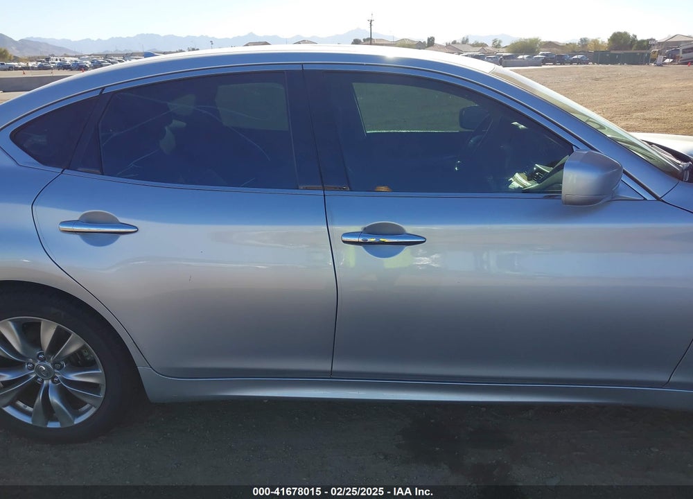 2013 INFINITI M37 VIN: JN1BY1AP0DM511079
