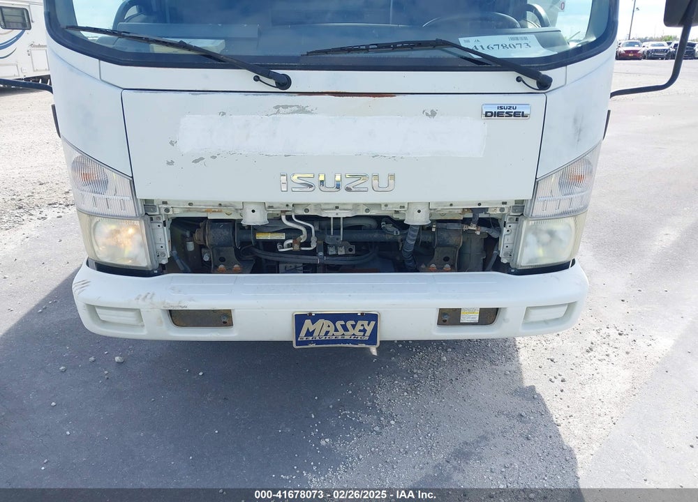 2014 ISUZU NPR DSL REG AT ECO-MAX VIN: JALB4W175E7400175