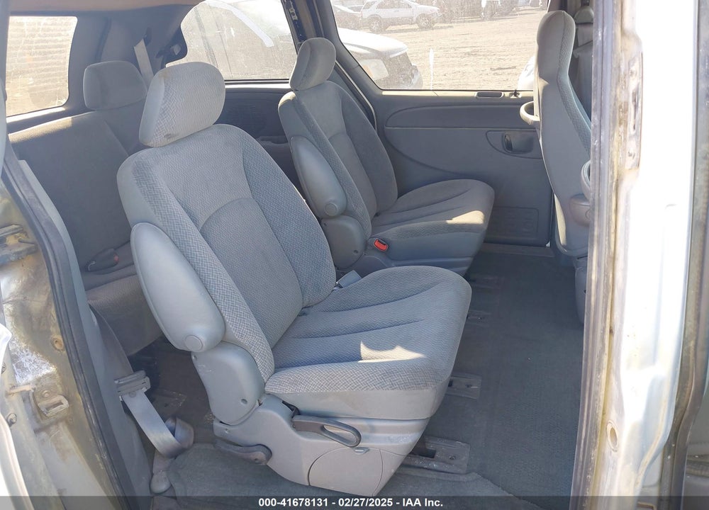2005 DODGE CARAVAN SXT VIN: 1D4GP45RX5B135753