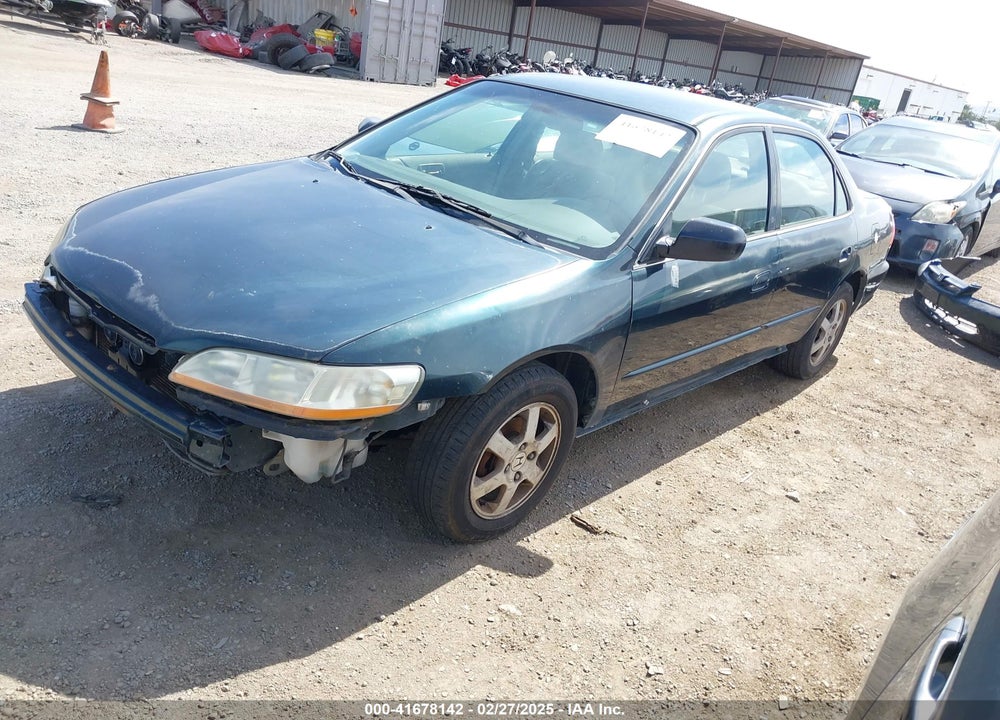 2000 HONDA ACCORD 2.3 SE VIN: JHMCG6699YC029328