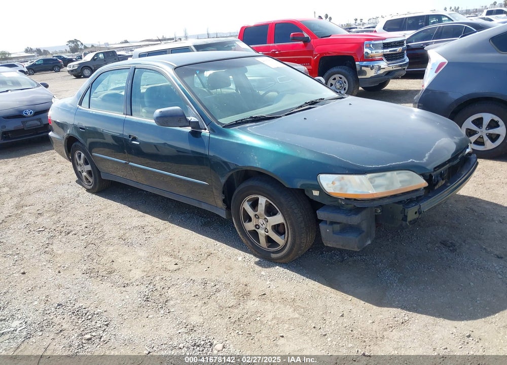 2000 HONDA ACCORD 2.3 SE VIN: JHMCG6699YC029328