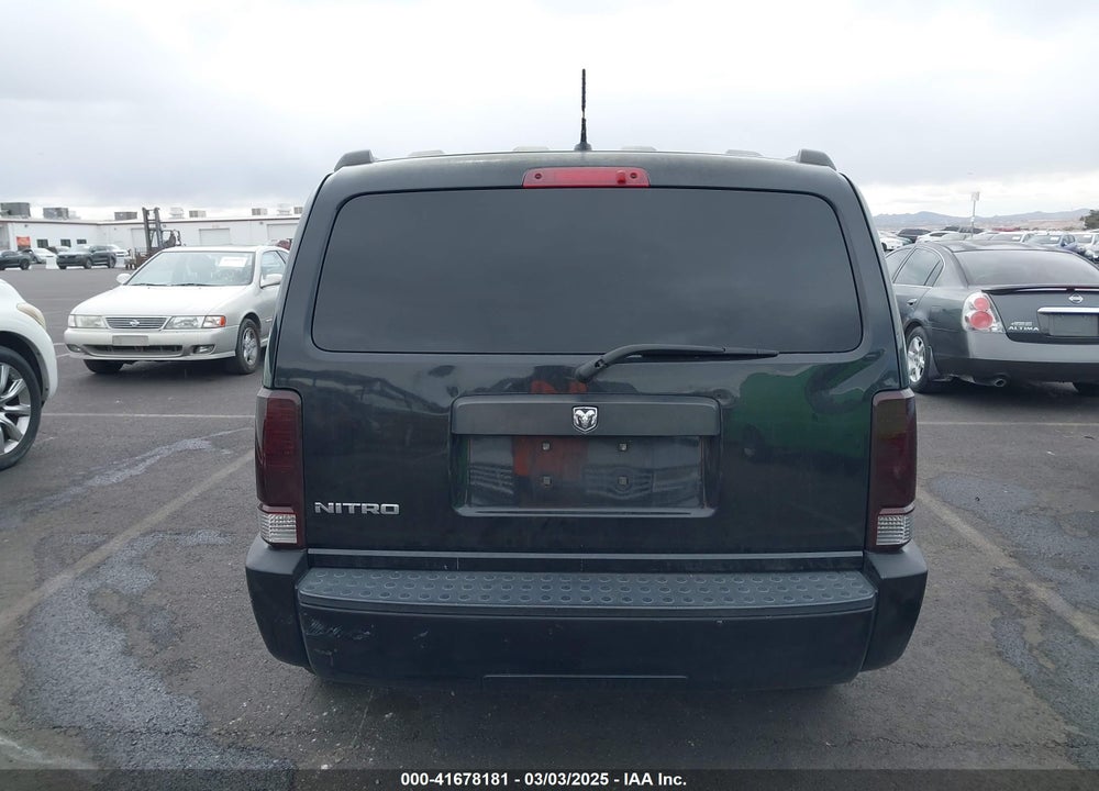 2008 DODGE NITRO SXT VIN: 1D8GT28K38W235574