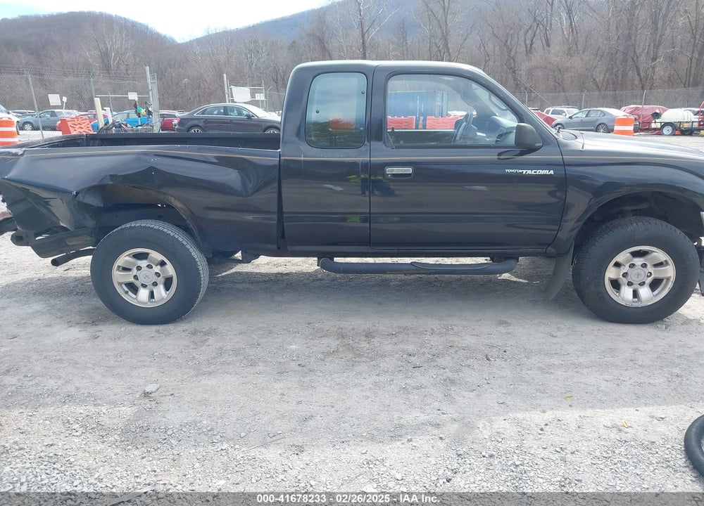 1997 TOYOTA TACOMA VIN: 4TAWM72N8VZ304174
