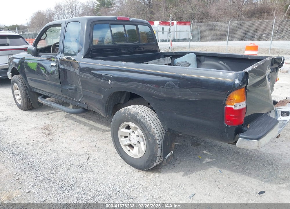 1997 TOYOTA TACOMA VIN: 4TAWM72N8VZ304174
