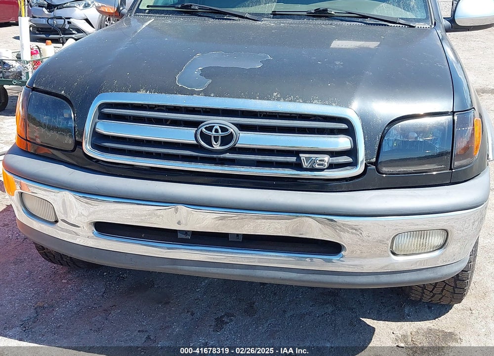 2000 TOYOTA TUNDRA SR5 V8 VIN: 5TBBT4415YS059170