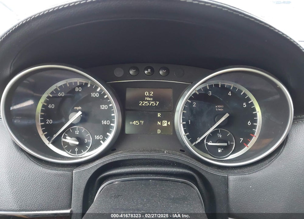 2011 MERCEDES-BENZ GL 550 VIN: 4JGBF8GE9BA673935