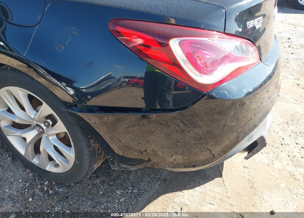 2013 HYUNDAI GENESIS 2.0T VIN: KMHHT6KD7DU089363