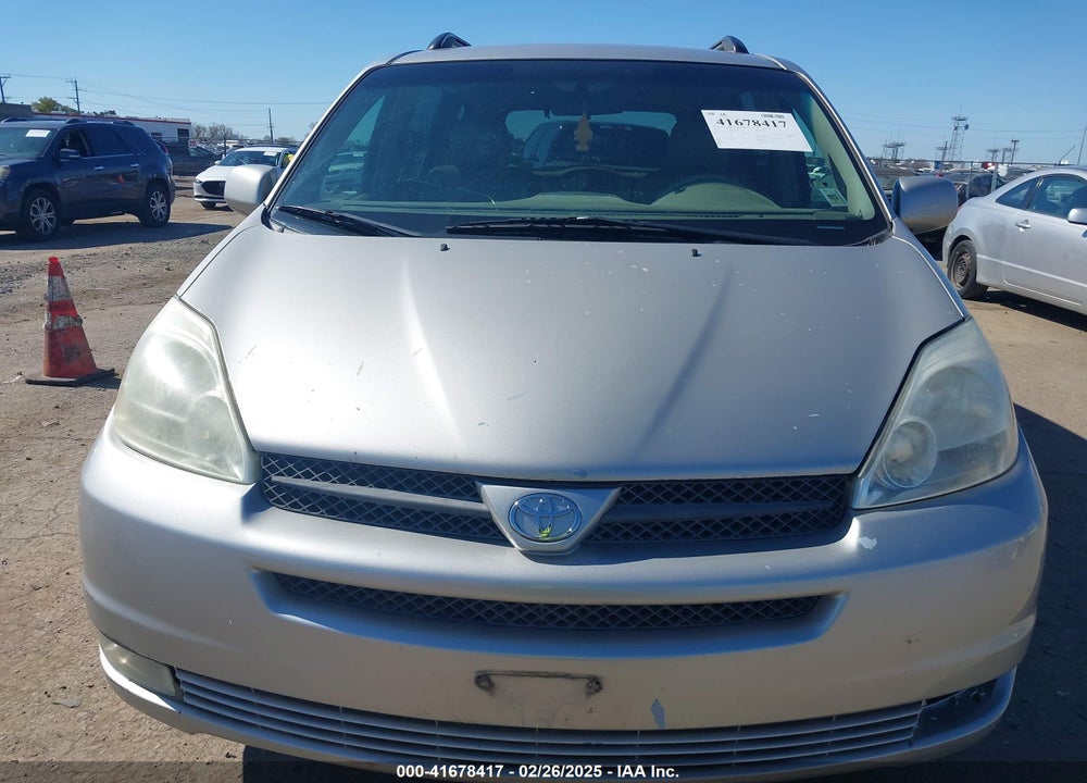 2004 TOYOTA SIENNA XLE VIN: 5TDBA22C74S007216