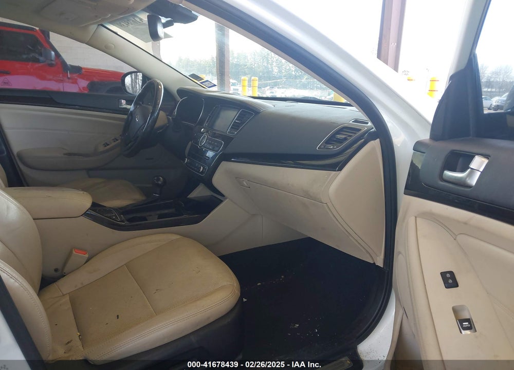 2014 KIA CADENZA VIN: KNALN4D74E5138497