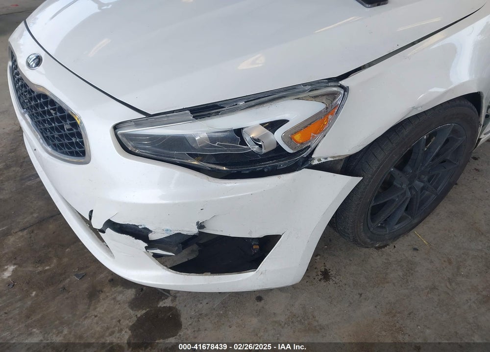 2014 KIA CADENZA VIN: KNALN4D74E5138497