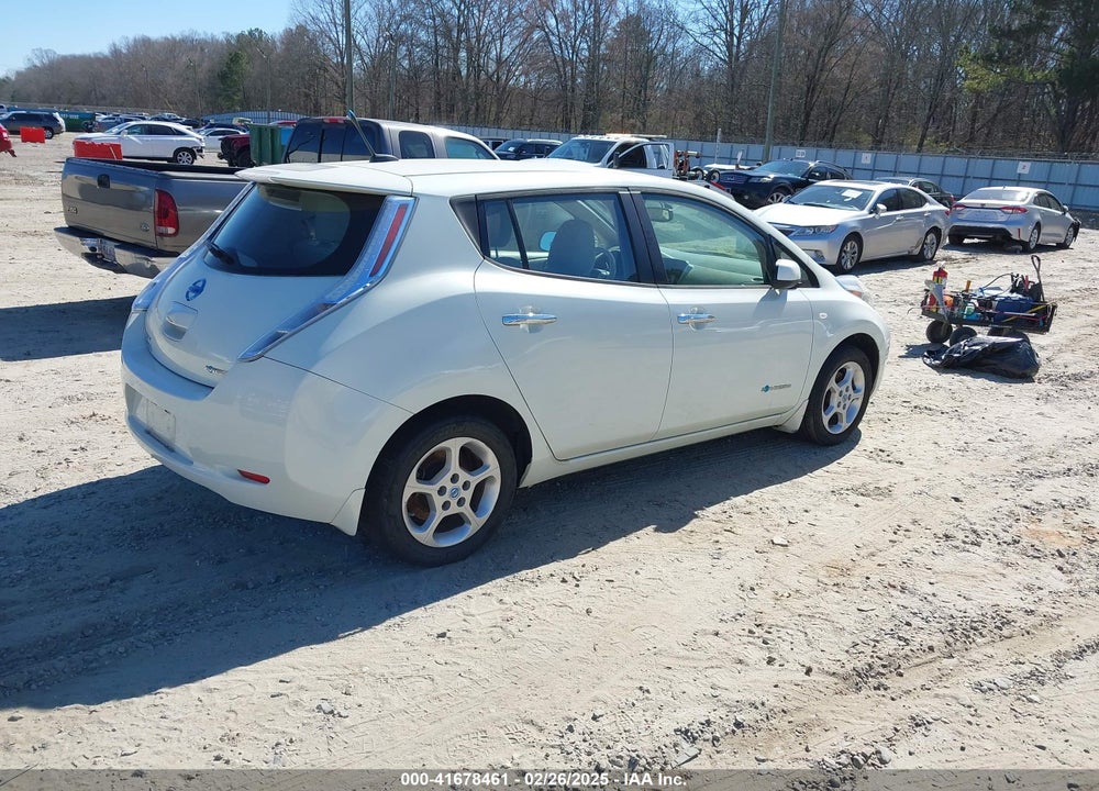 2012 NISSAN LEAF SL VIN: JN1AZ0CP4CT023645