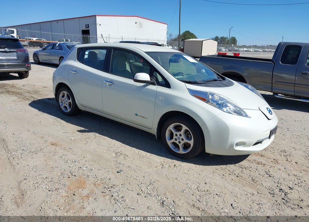 2012 NISSAN LEAF SL VIN: JN1AZ0CP4CT023645