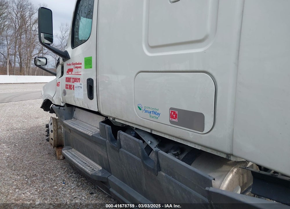 2019 FREIGHTLINER NEW CASCADIA 126 VIN: 3AKJHHDR2KSKF9877