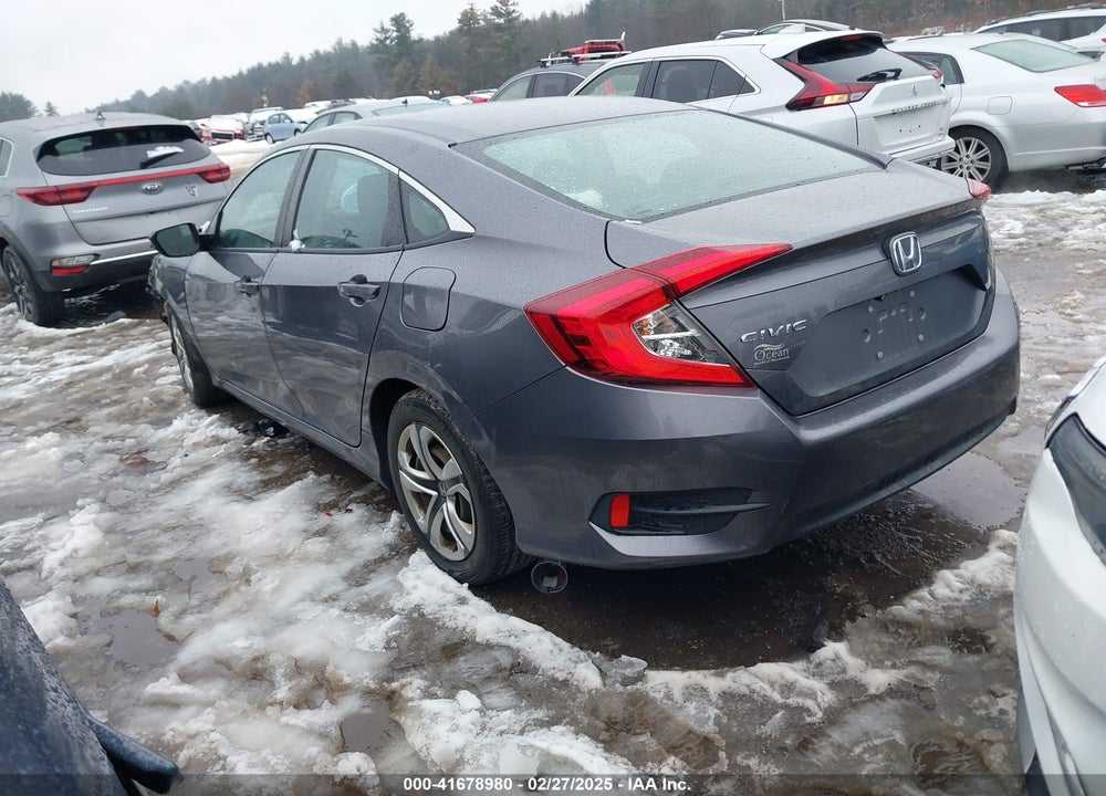 2017 HONDA CIVIC VIN: 19XFC2F58HE220358