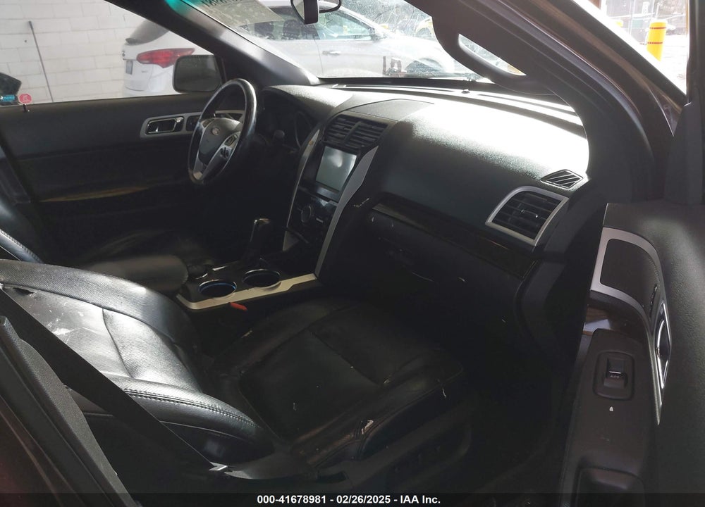 2011 FORD EXPLORER VIN: 1FMHK8F86BGA62159