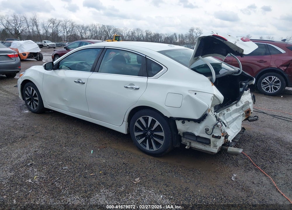 2018 NISSAN ALTIMA VIN: 1N4AL3AP0JC190302