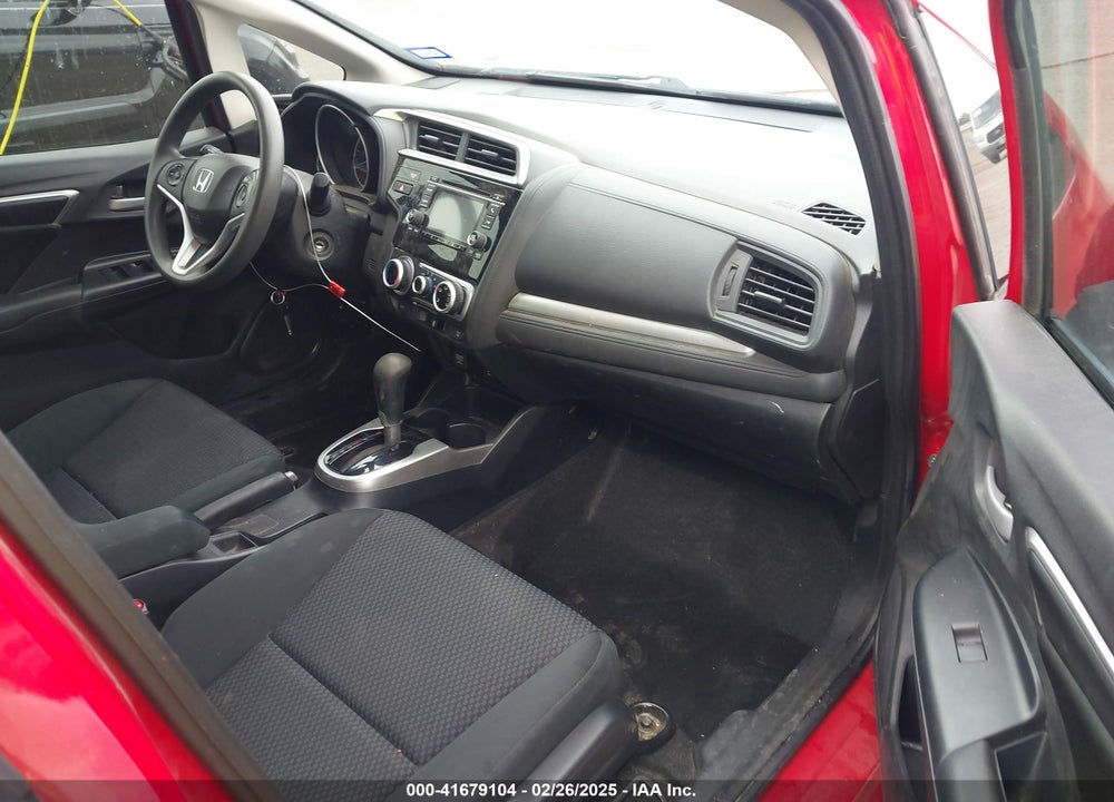 2019 HONDA FIT VIN: 3HGGK5H43KM738552