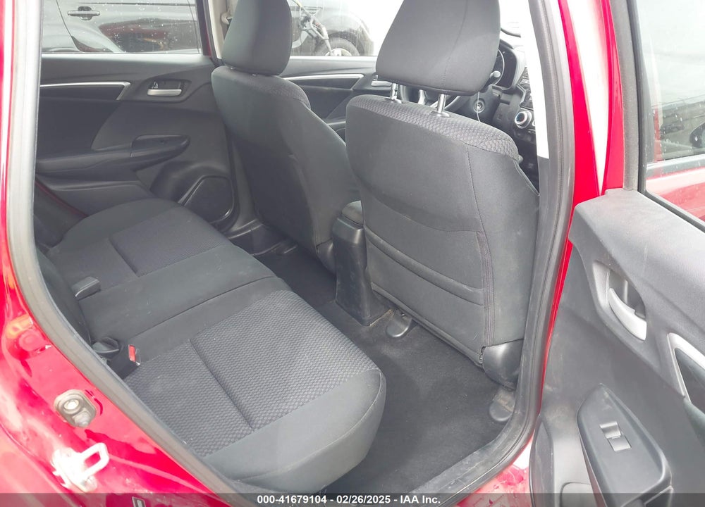 2019 HONDA FIT VIN: 3HGGK5H43KM738552