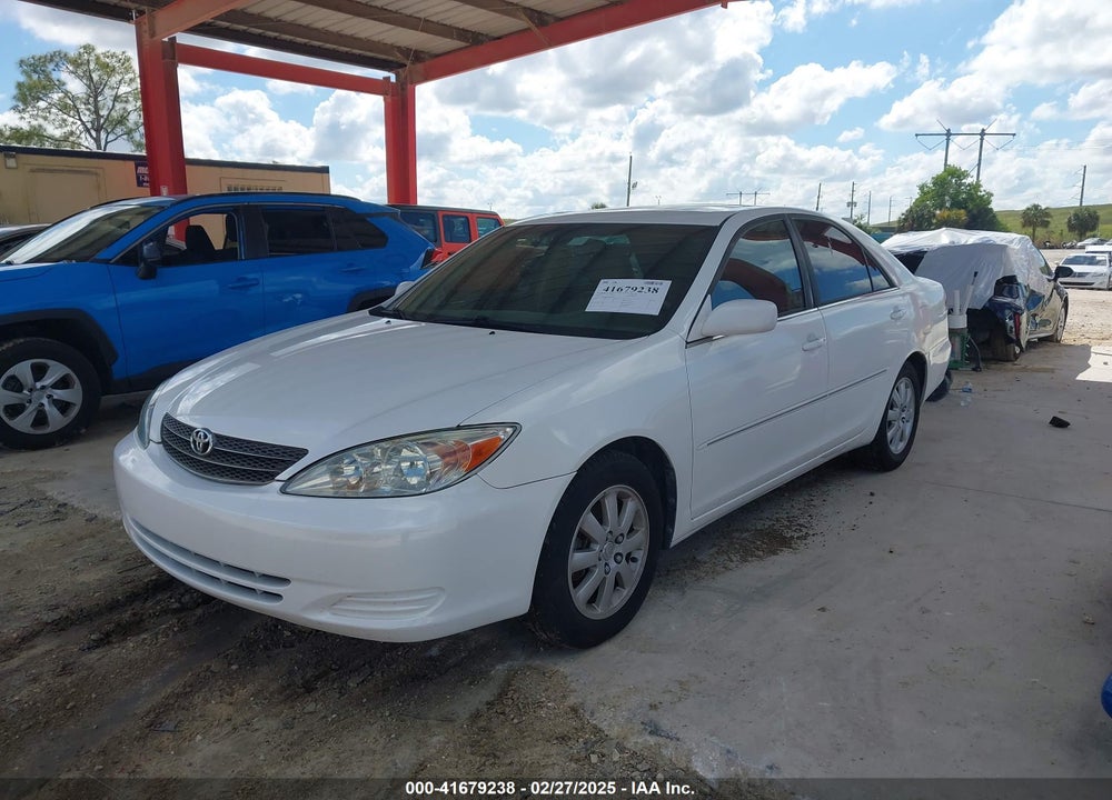 2002 TOYOTA CAMRY XLE V6 VIN: JTDBF32K520033358