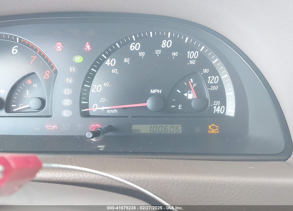 2002 TOYOTA CAMRY XLE V6 VIN: JTDBF32K520033358