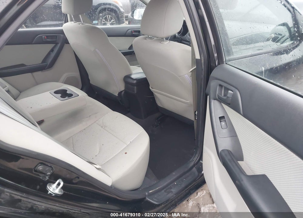 2010 KIA FORTE VIN: KNAFU4A2XA5852704