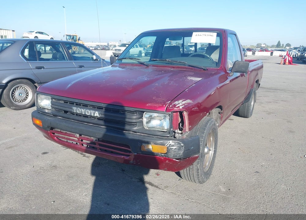 1990 TOYOTA PICKUP 1/2 TON SHORT WHEELBASE VIN: JT4RN81A1L5065753