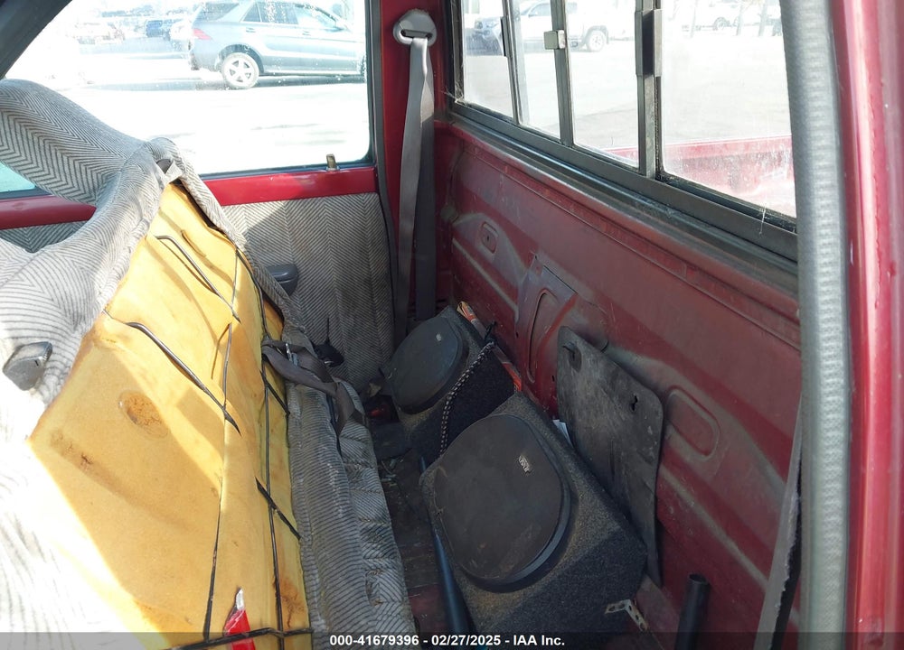 1990 TOYOTA PICKUP 1/2 TON SHORT WHEELBASE VIN: JT4RN81A1L5065753