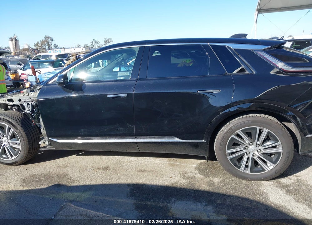 2024 CADILLAC LYRIQ LUXURY W/1SC VIN: 1GYKPPRL6RZ135058