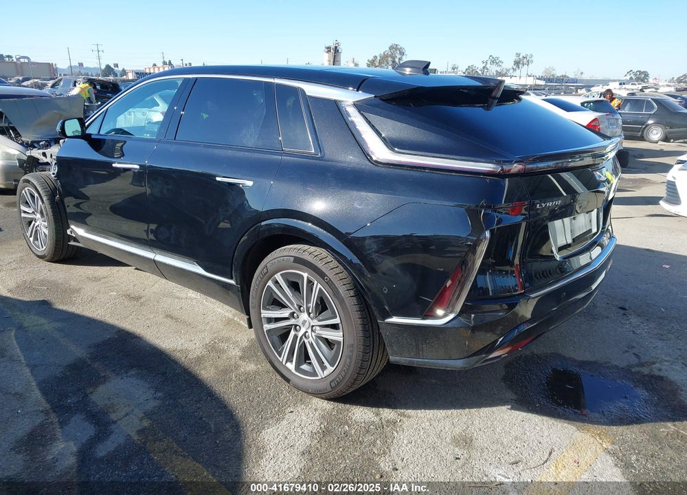2024 CADILLAC LYRIQ LUXURY W/1SC VIN: 1GYKPPRL6RZ135058