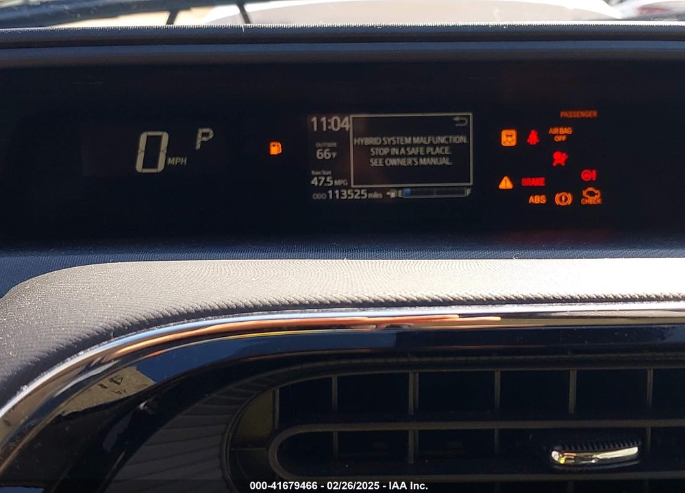 2018 TOYOTA PRIUS C VIN: JTDKDTB32J1604571