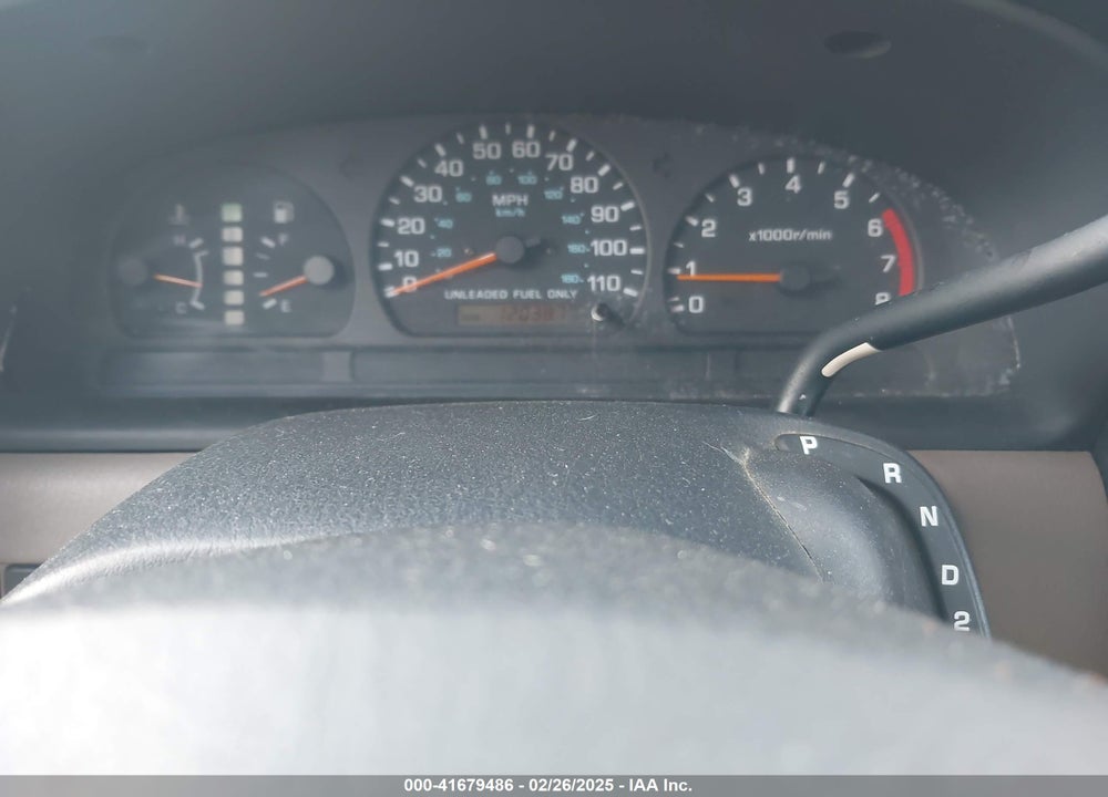 2000 NISSAN FRONTIER XE VIN: 1N6DD26S8YC329174